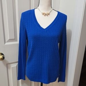 NAUTICA BRAND WOMEN'S BEAUTIFUL PULLOVER V-NECK COTTON CABLE SWEATER SIZE MEDIUM